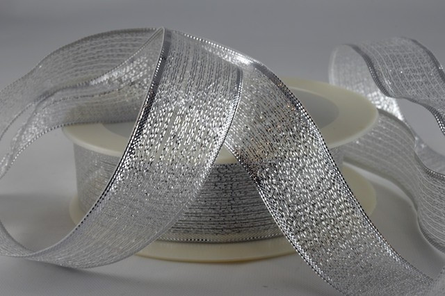 50019 - 15mm Silver Lurex Ribbon (25 Metres)